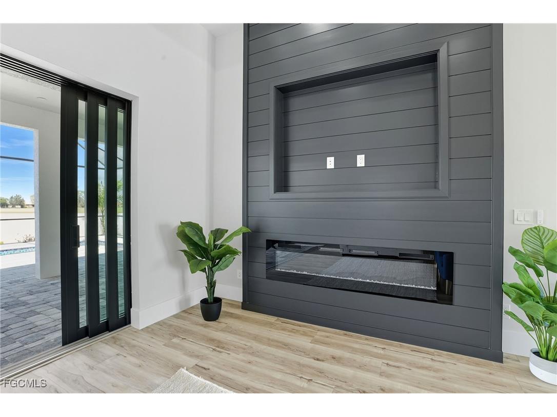 3417 Gulfstream Parkway Cape Coral FL 33993 2025012029 image13