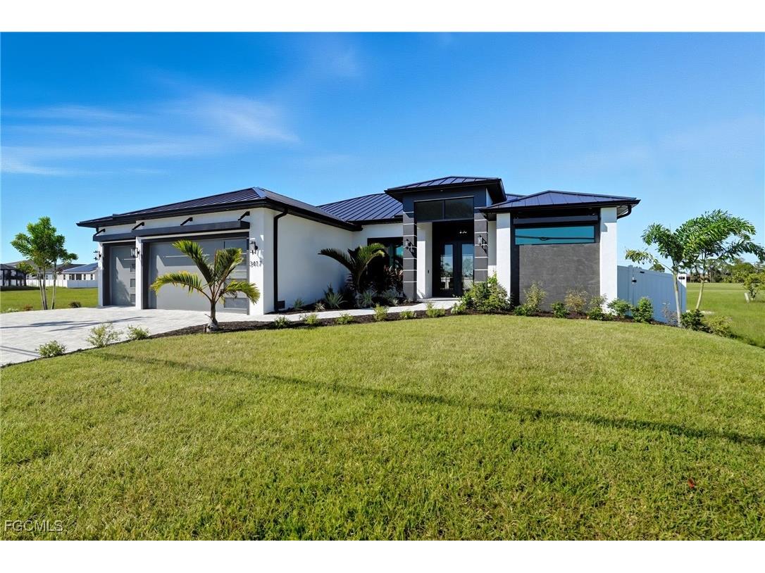 3417 Gulfstream Parkway Cape Coral FL 33993 2025012029 image3