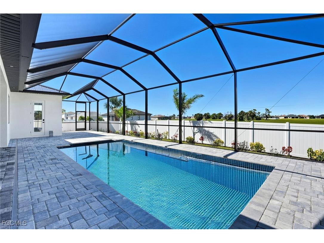 3417 Gulfstream Parkway Cape Coral FL 33993 2025012029 image46