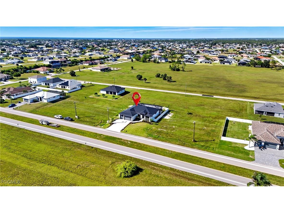 3417 Gulfstream Parkway Cape Coral FL 33993 2025012029 image7