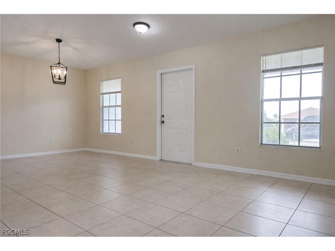 3417 South Street Fort Myers FL 33916 2026013170 image5