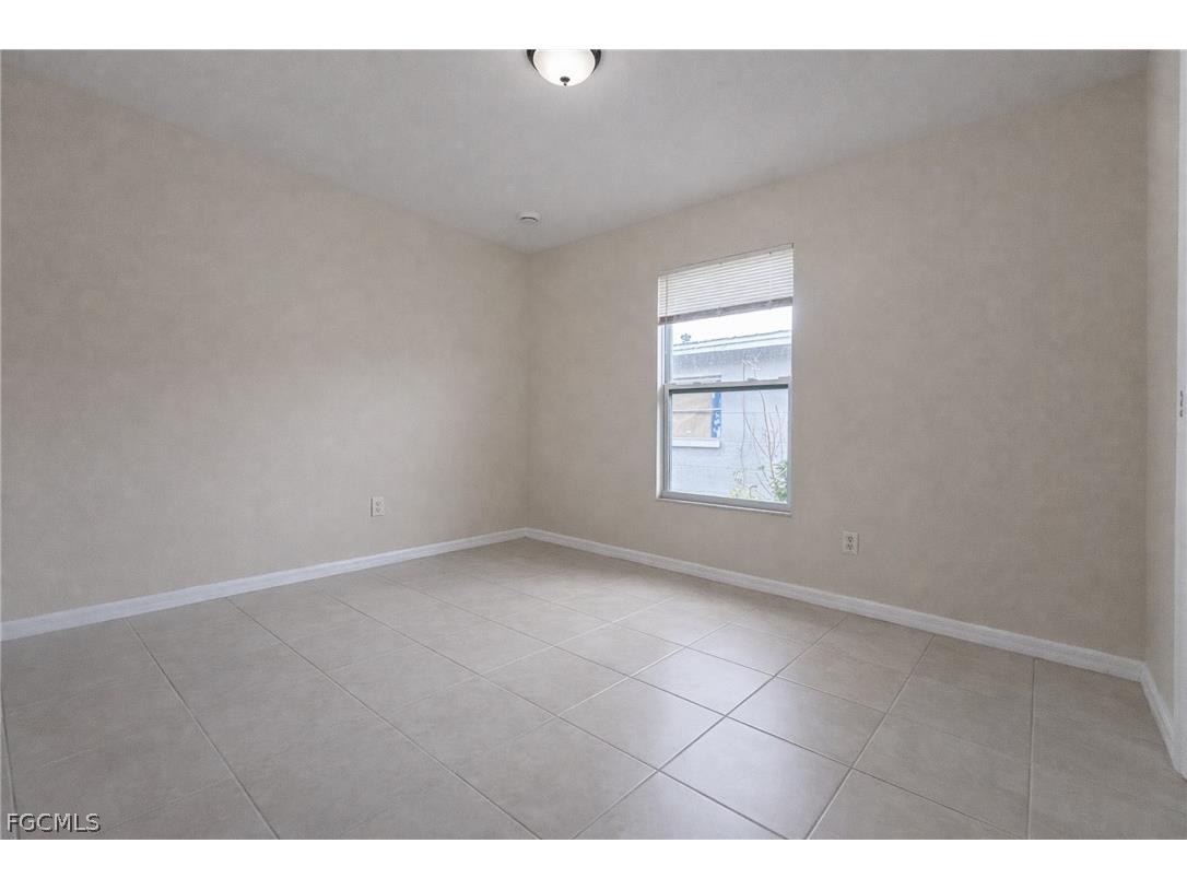 3417 South Street Fort Myers FL 33916 2026013170 image8