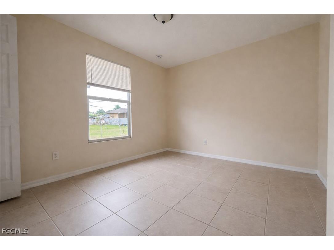 3417 South Street Fort Myers FL 33916 2026013170 image9