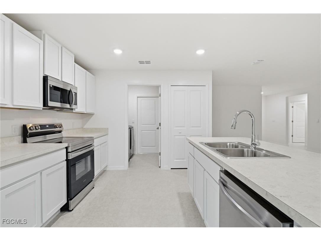 3418 20th Street SW Lehigh Acres FL 33976 2025024018 image11