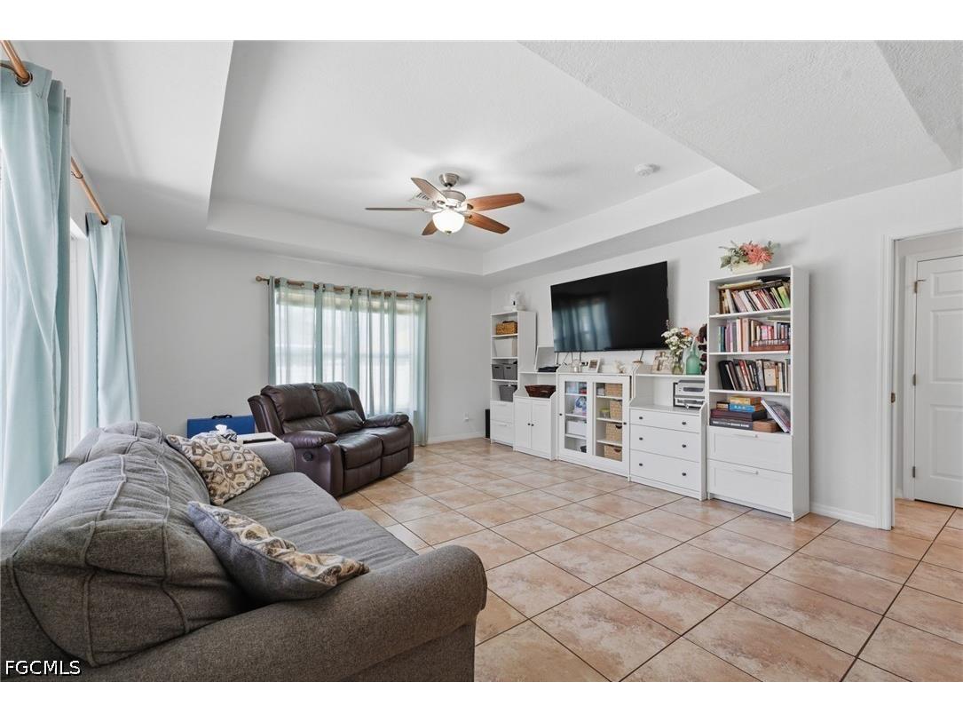3418 Oasis Boulevard Cape Coral FL 33914 2026030302 image10