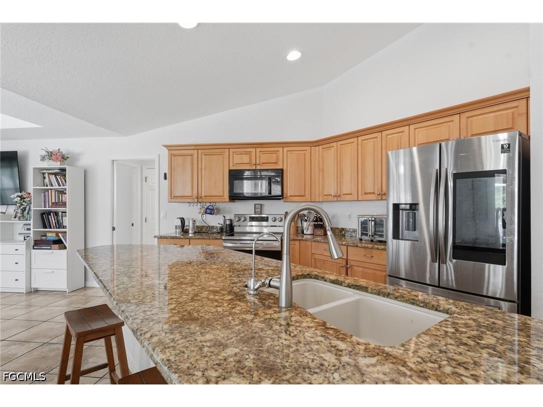 3418 Oasis Boulevard Cape Coral FL 33914 2026030302 image3