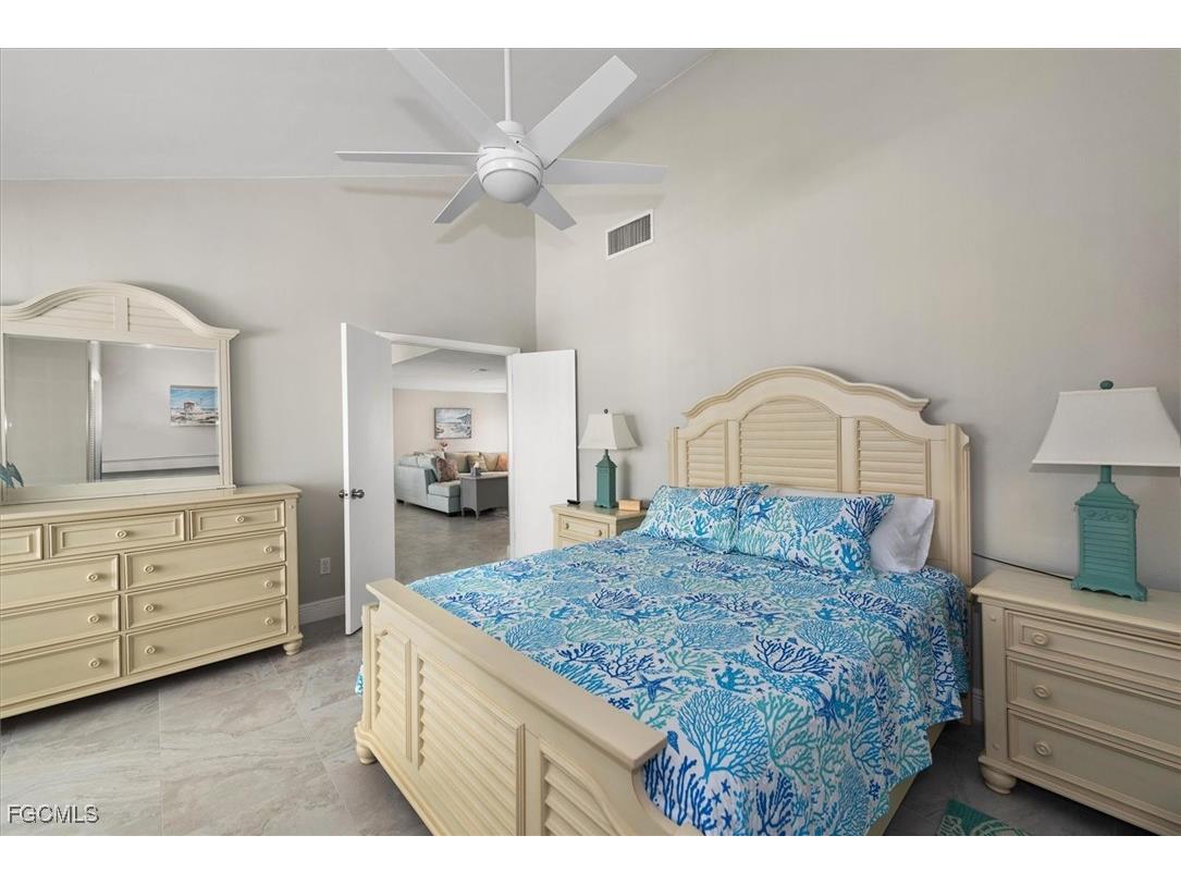 3418 SE 19th Avenue Cape Coral FL 33904 2025002396 image18