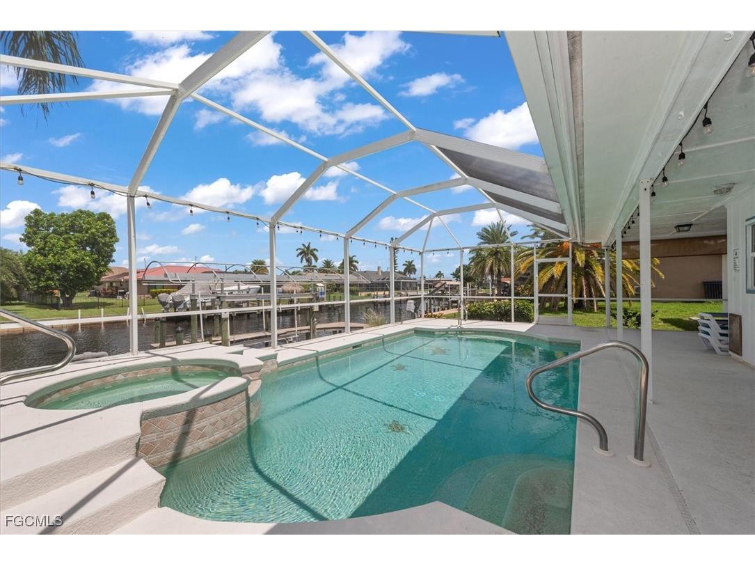 3418 SE 19th Avenue Cape Coral FL 33904 2025002396 image23