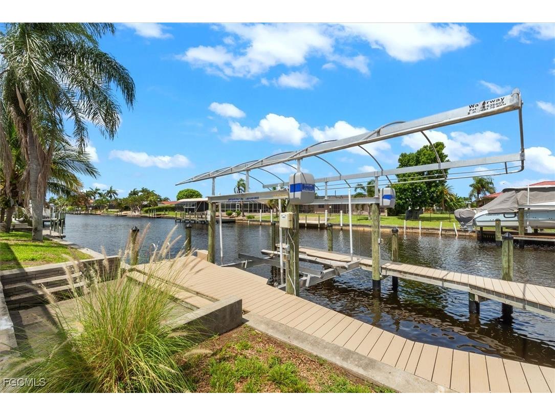 3418 SE 19th Avenue Cape Coral FL 33904 2025002396 image24