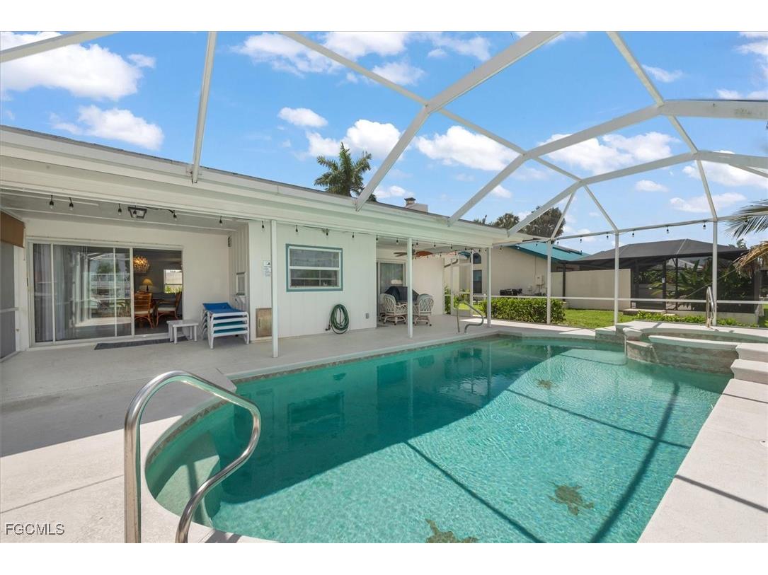 3418 SE 19th Avenue Cape Coral FL 33904 2025002396 image25