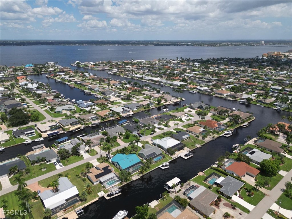3418 SE 19th Avenue Cape Coral FL 33904 2025002396 image5