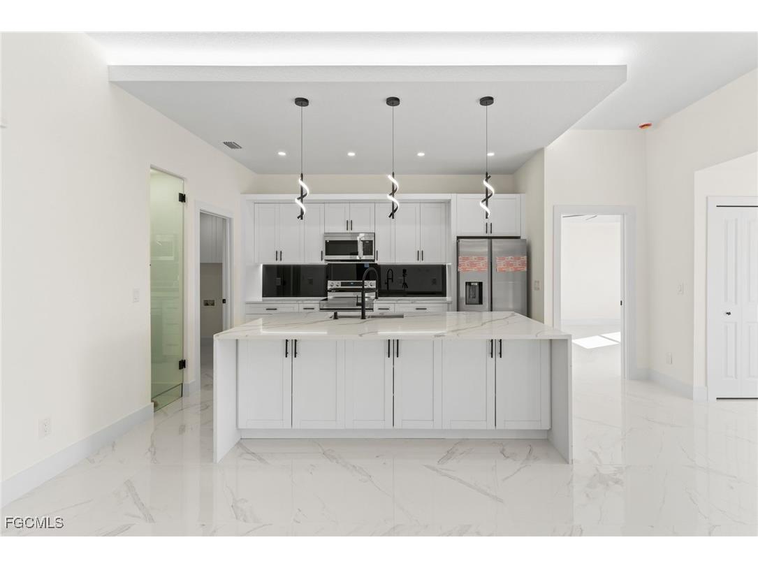 3419 16th Street SW Lehigh Acres FL 33976 2025023802 image5