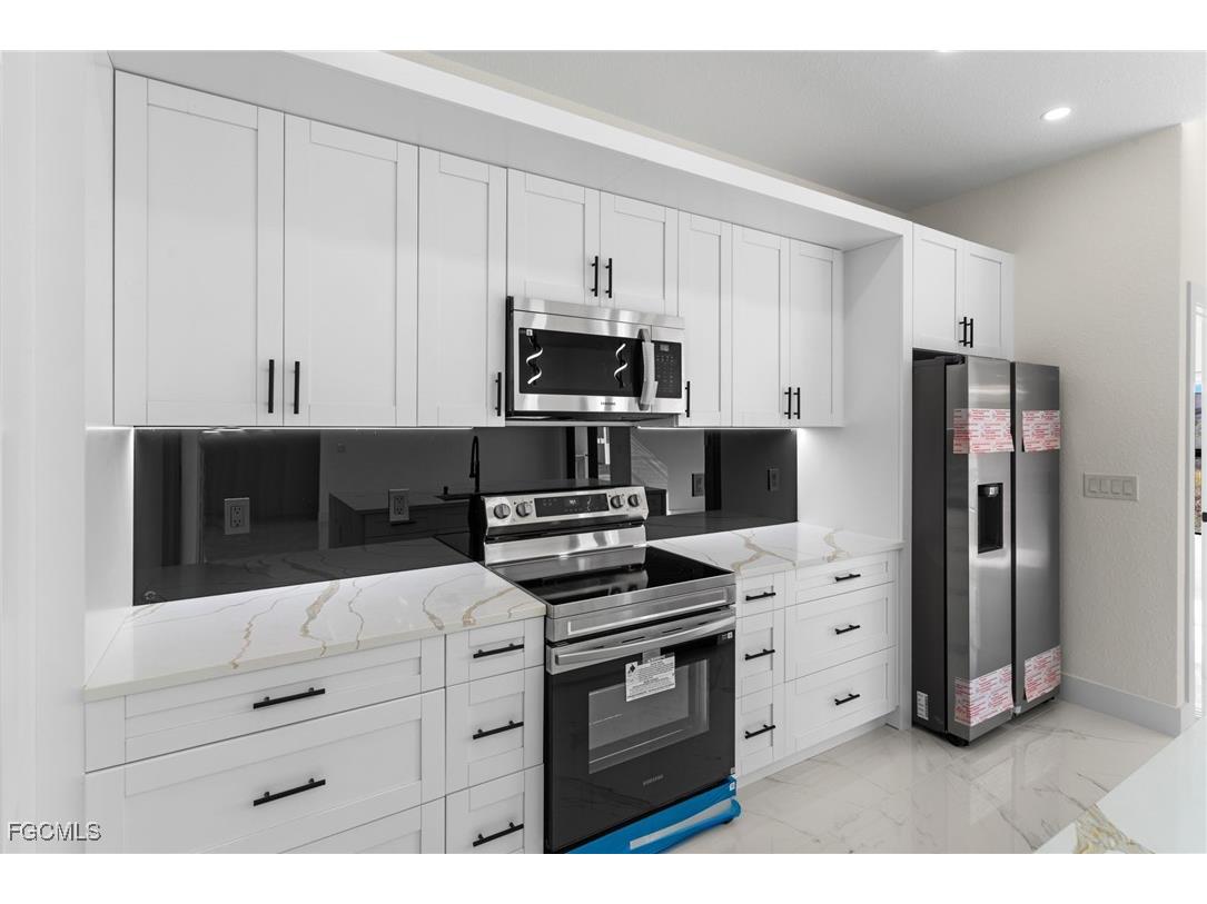 3419 16th Street SW Lehigh Acres FL 33976 2025023802 image8