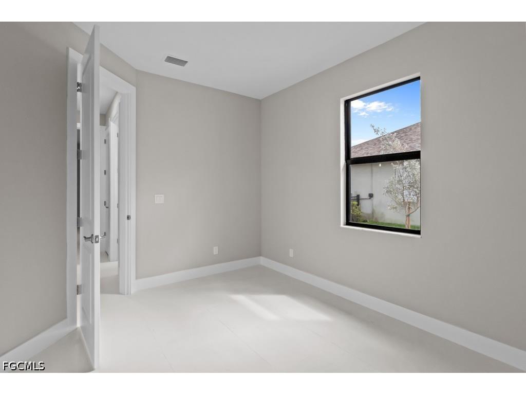 3419 SW 5th Place Cape Coral FL 33993 2026018645 image32