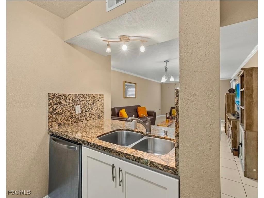 3419 Winkler Avenue #509 Fort Myers FL 33916 2026001148 image6