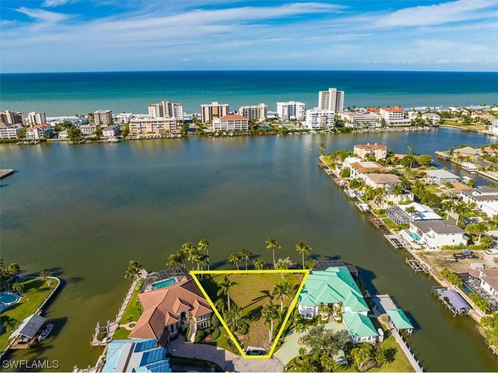 342 Bayside Avenue Naples FL 34108 224000489 image1