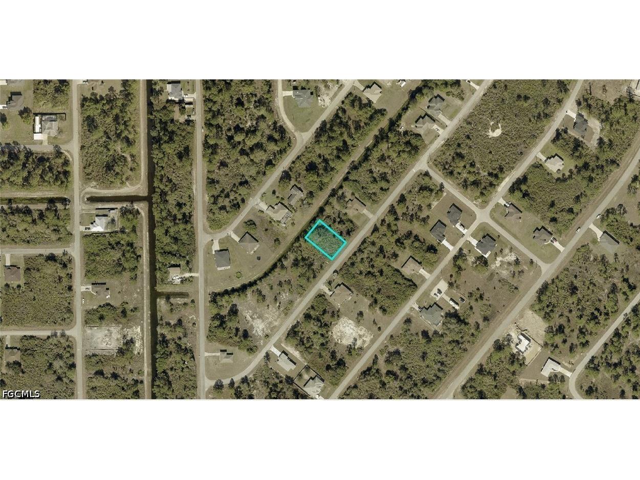 342 Bradley Avenue Lehigh Acres FL 33974 2026021794 image2