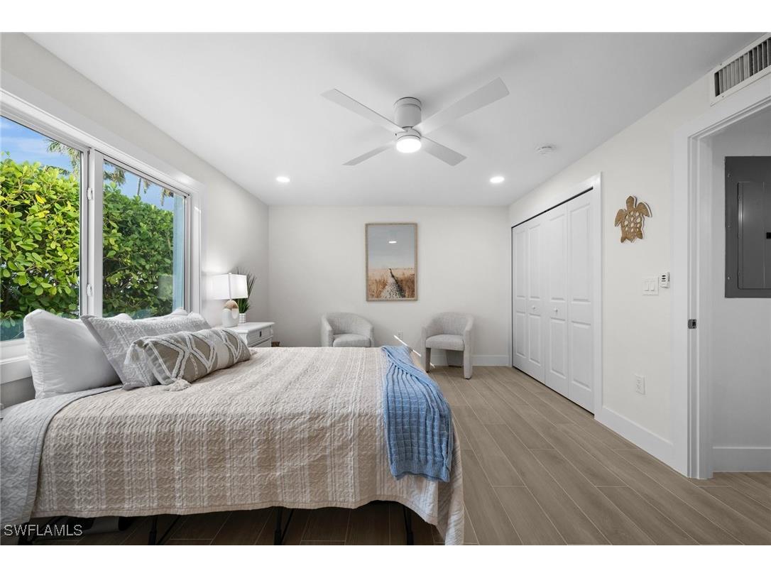 342 Harbour Drive #342 Naples FL 34103 226001110 image20