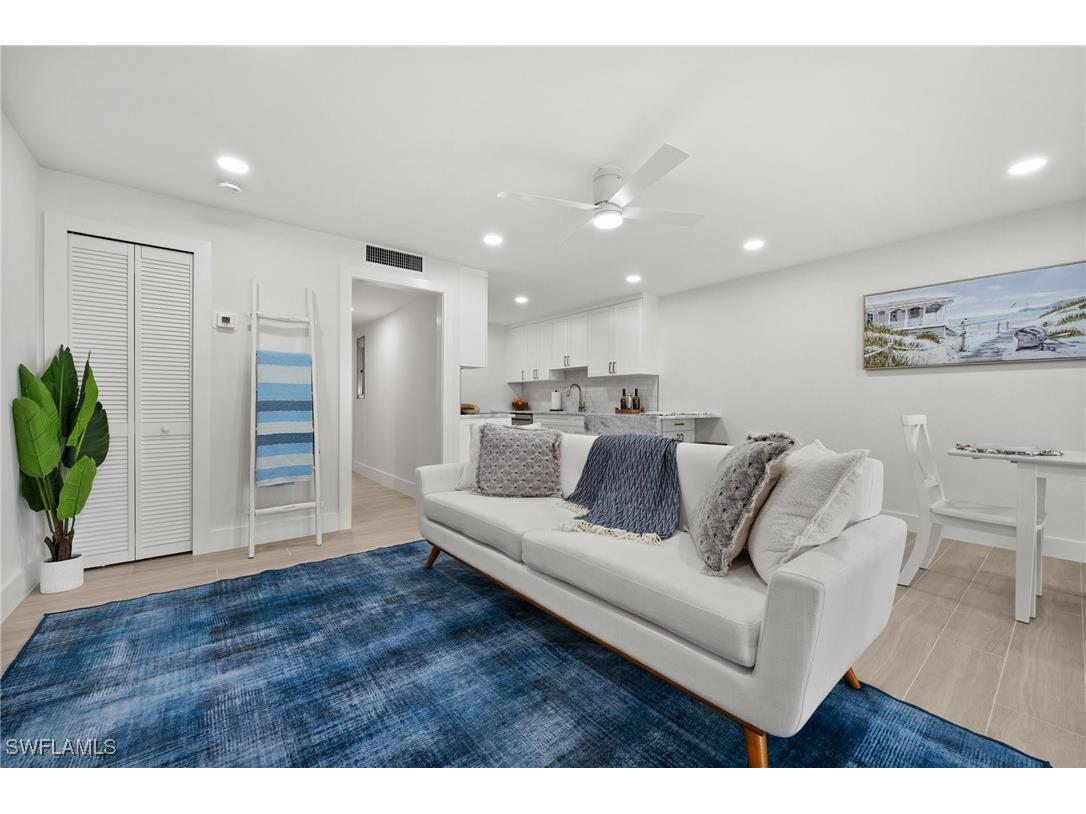 342 Harbour Drive #342 Naples FL 34103 226001110 image4