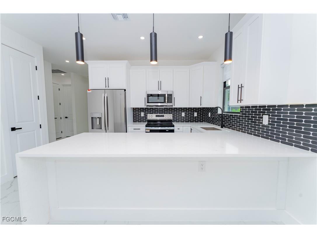 342 Nathan Avenue Lehigh Acres FL 33974 2025010740 image3