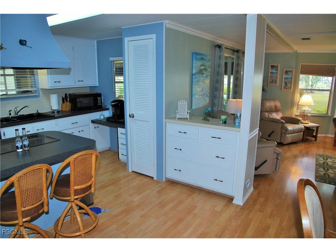 342 Nicklaus Boulevard North Fort Myers FL 33903 2025023342 image14