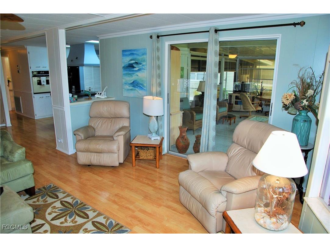 342 Nicklaus Boulevard North Fort Myers FL 33903 2025023342 image18