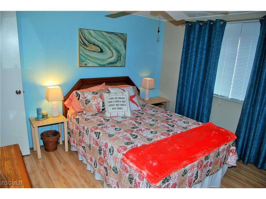 342 Nicklaus Boulevard North Fort Myers FL 33903 2025023342 image26