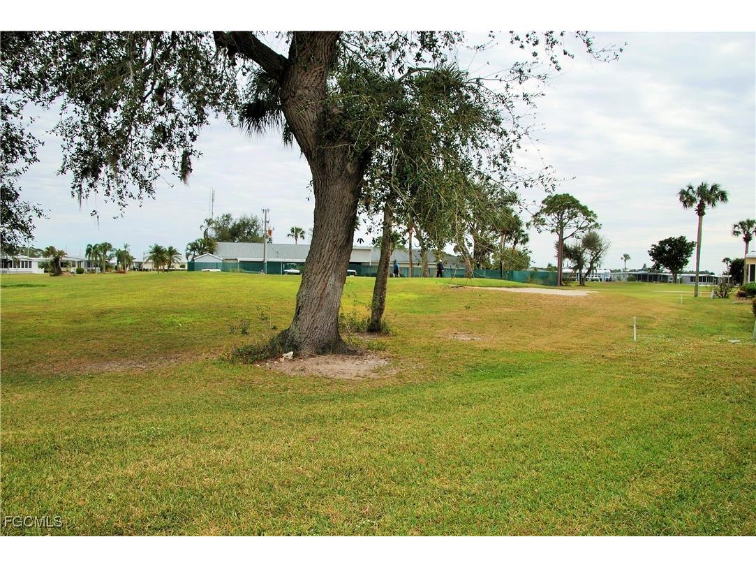 342 Nicklaus Boulevard North Fort Myers FL 33903 2025023342 image40