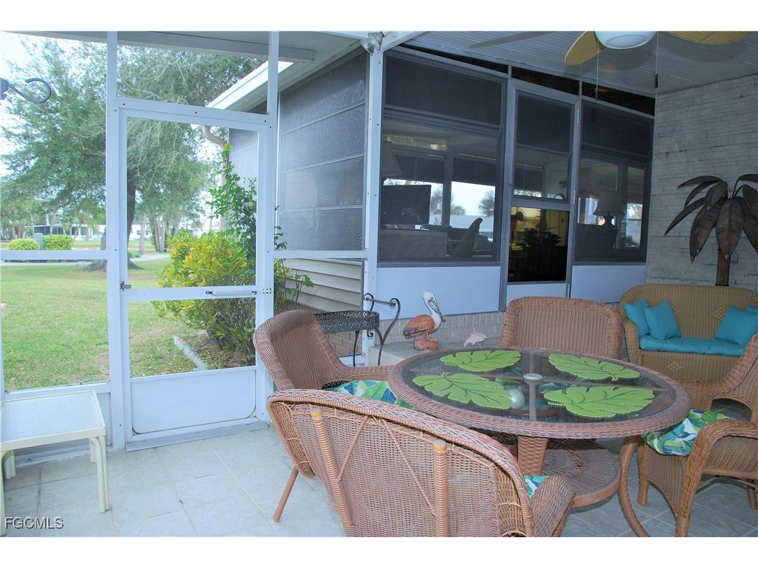 342 Nicklaus Boulevard North Fort Myers FL 33903 2025023342 image5