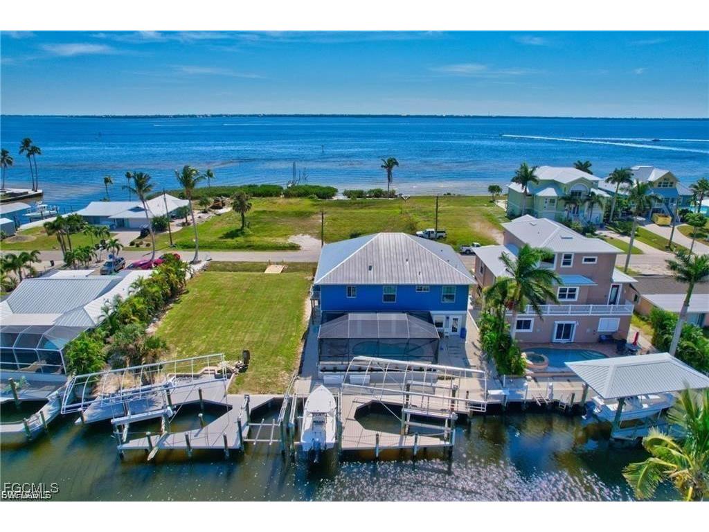 3420 1st Avenue Saint James City FL 33956 2025017932 image1