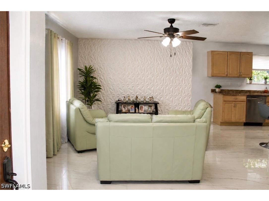 3420 6th Avenue NE Naples FL 34120 226025038 image5