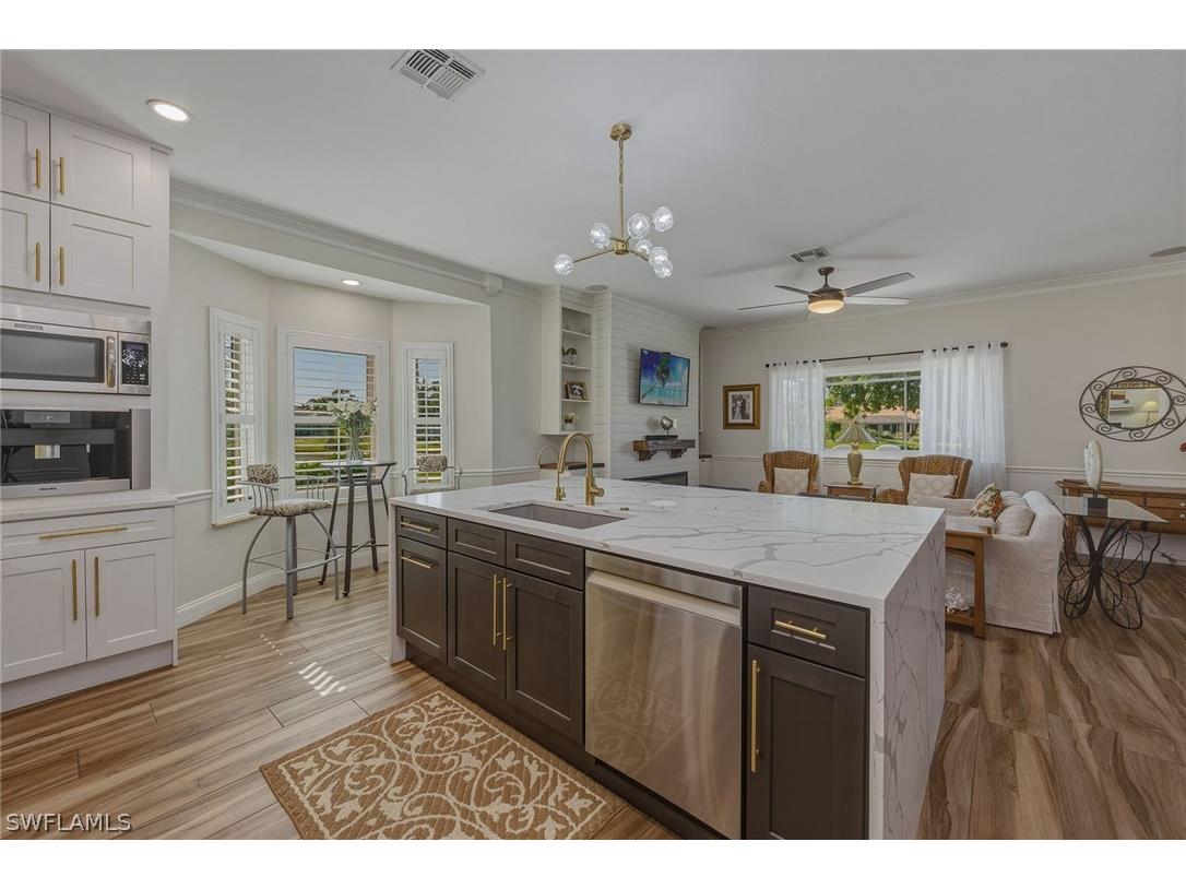 3420 Bedford Court Naples FL 34112 226008166 image11