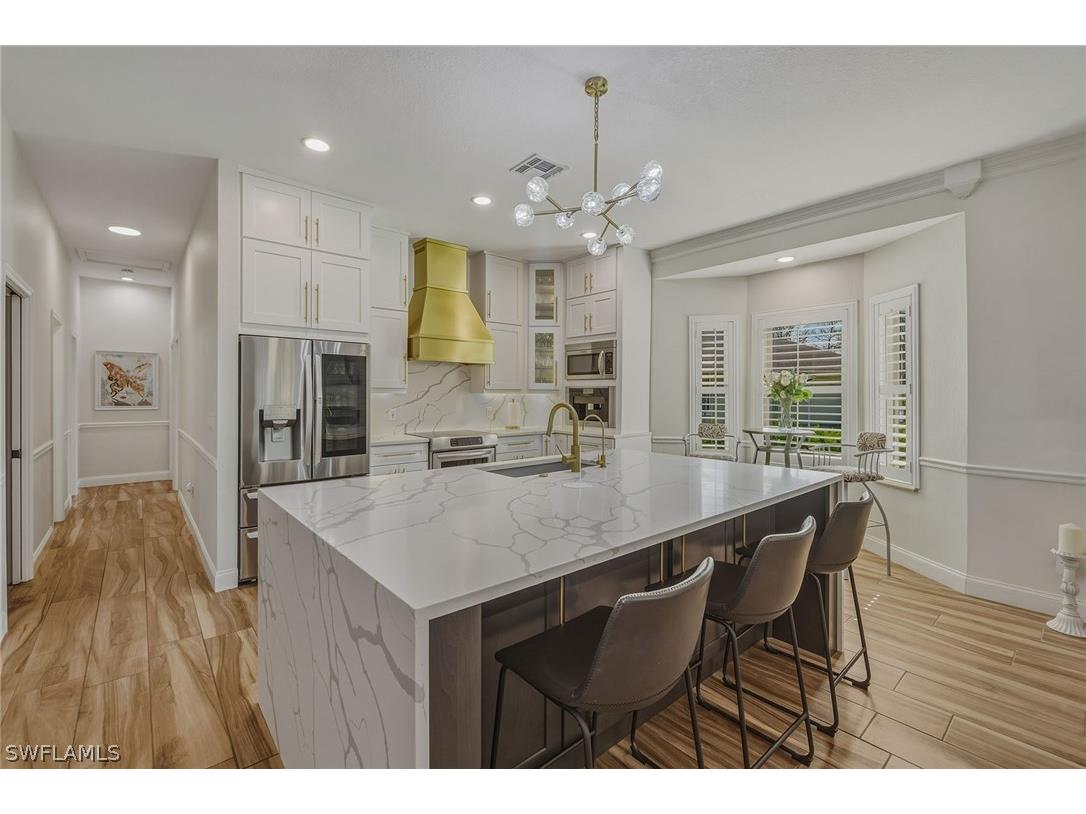 3420 Bedford Court Naples FL 34112 226008166 image8