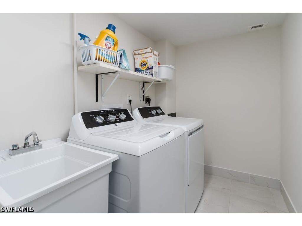 3420 Gulf Shore Boulevard N #14 Naples FL 34103 226021003 image25