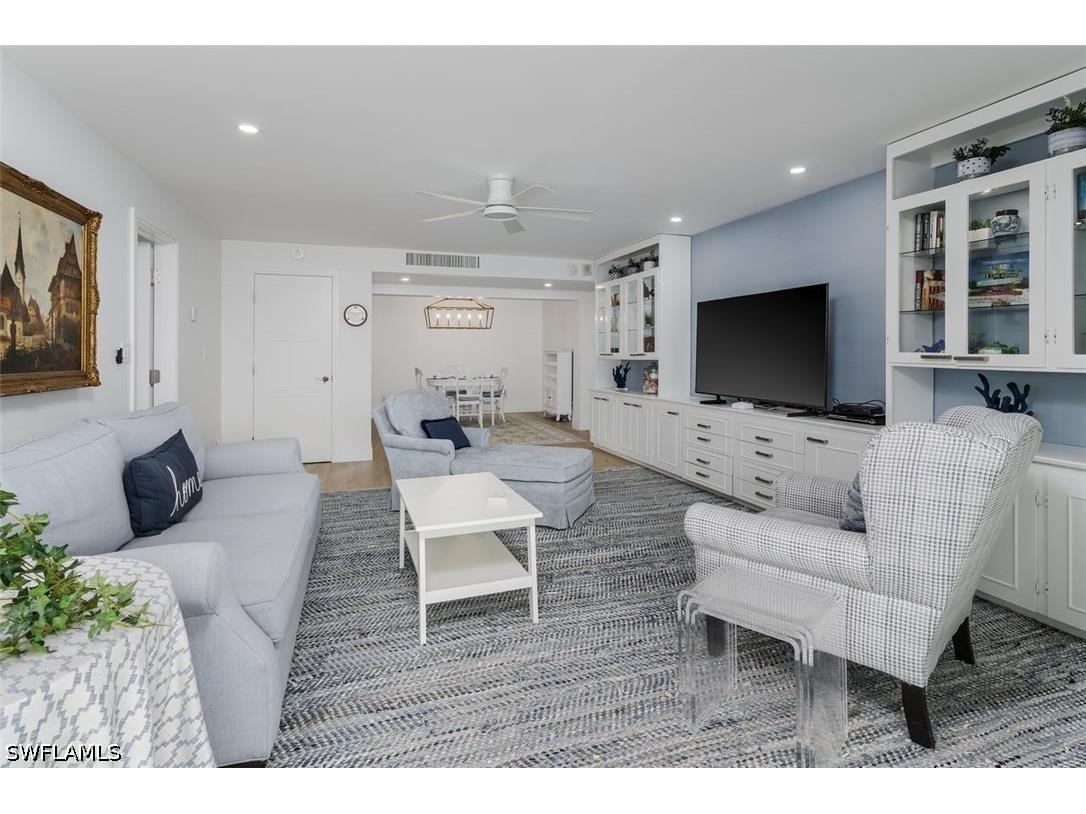 3420 Gulf Shore Boulevard N #14 Naples FL 34103 226021003 image3