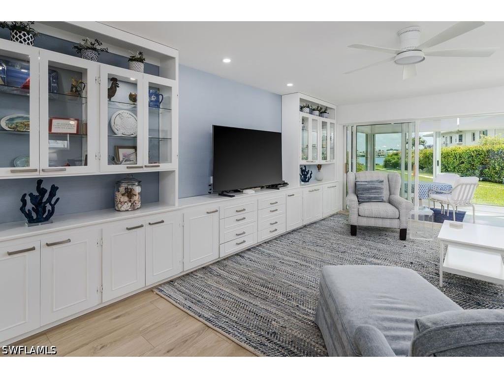 3420 Gulf Shore Boulevard N #14 Naples FL 34103 226021003 image5