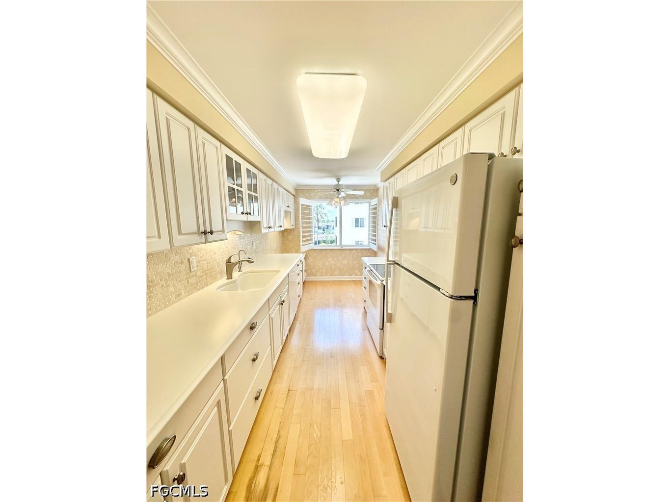 3420 Gulf Shore Boulevard N #43 Naples FL 34103 2026025452 image3