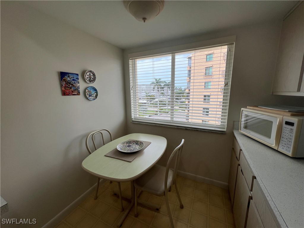 3420 Gulf Shore Boulevard N #51 Naples FL 34103 225042026 image14