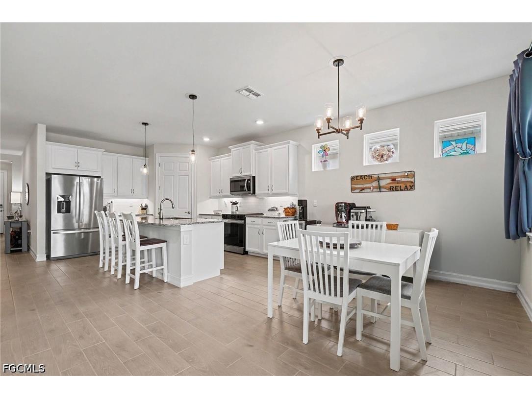3421 Cherry Palm Drive North Fort Myers FL 33917 2026029051 image4