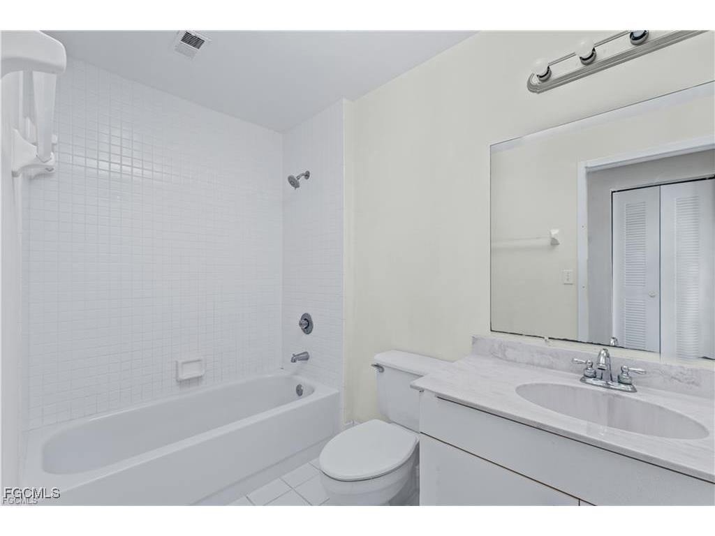 3421 Winkler Avenue #410 Fort Myers FL 33916 2026002655 image7