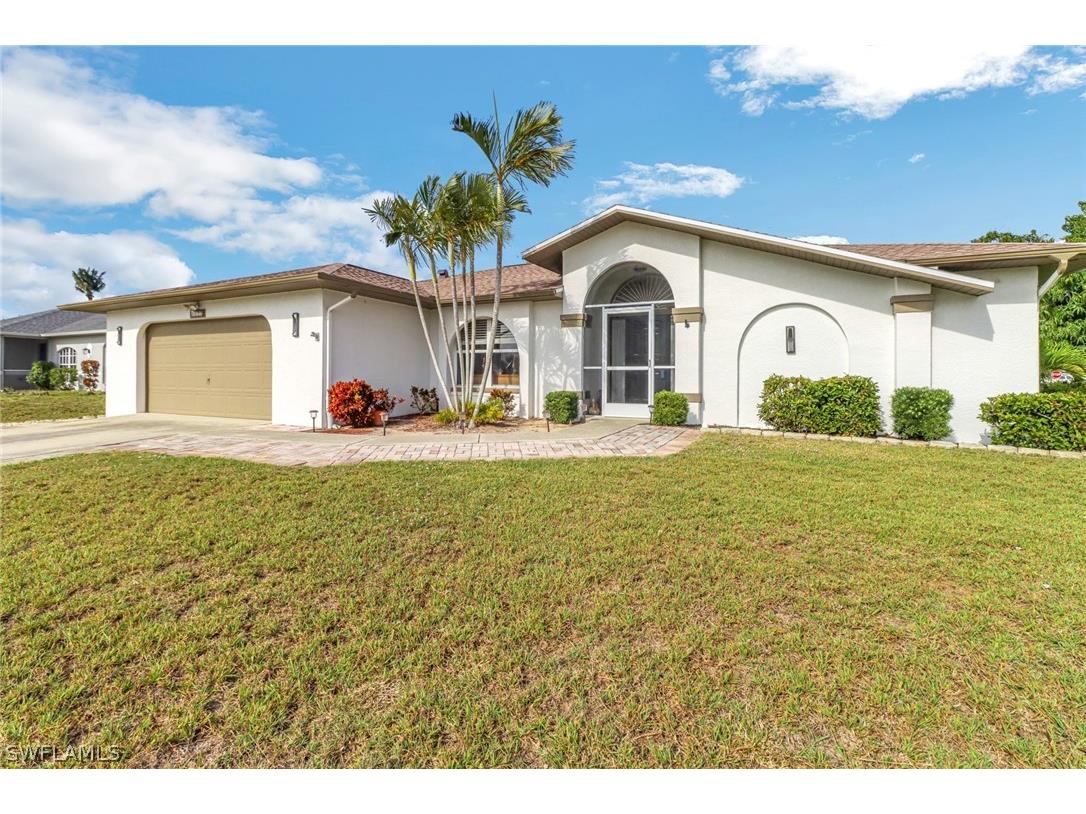 3422 SW 11th Court Cape Coral FL 33914 224028213 image1