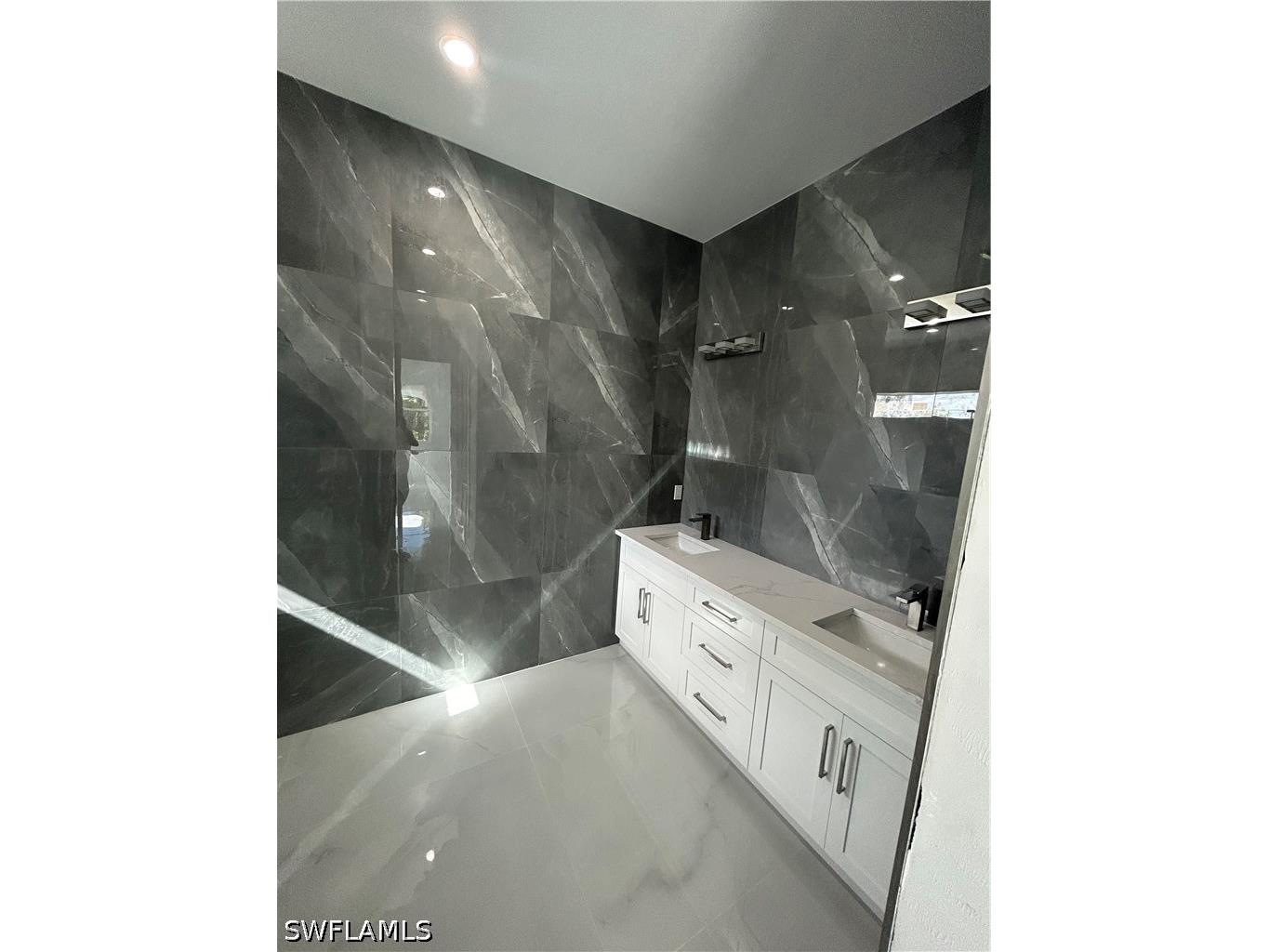 3423 24th Avenue SE Naples FL 34117 226020724 image8