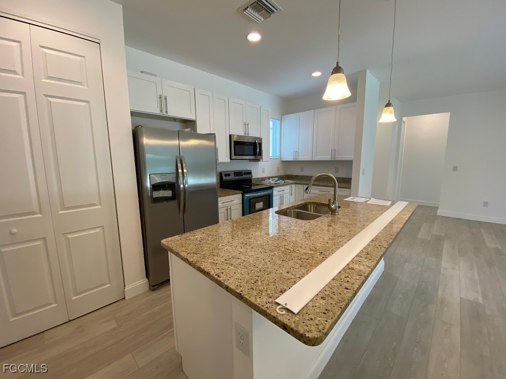 3423 SW 6th Place Cape Coral FL 33914 2025024983 image4