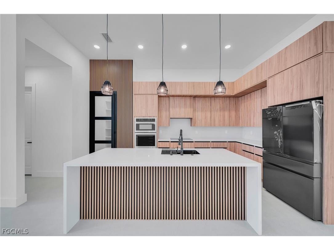 3424 SW 15th Avenue Cape Coral FL 33914 2026010481 image7