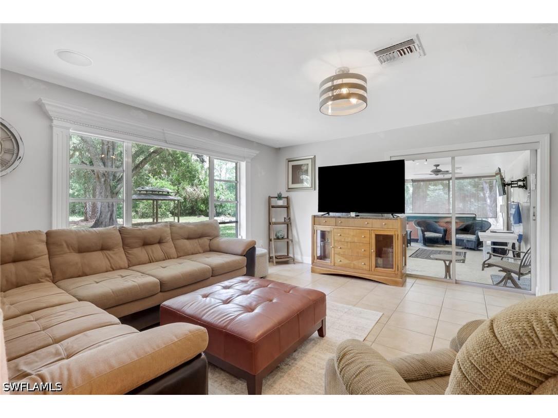 3425 29th Avenue SW Naples FL 34117 226021397 image8