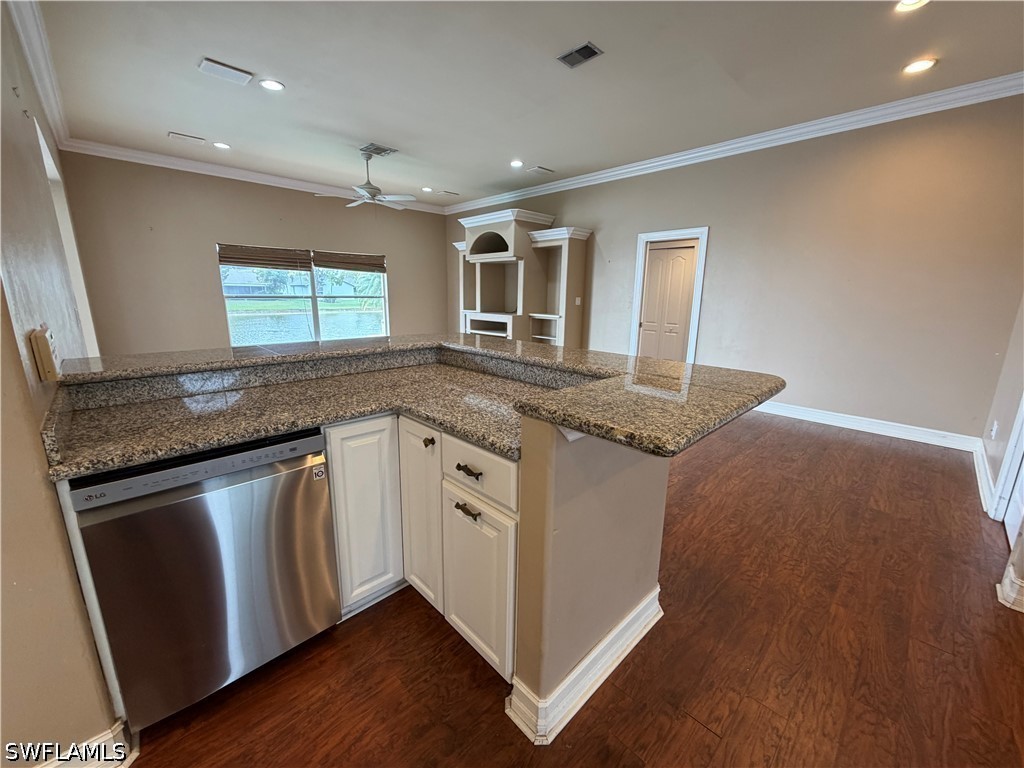 3425 Anton Court Naples FL 34109 226021835 image10