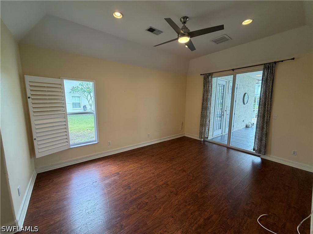 3425 Anton Court Naples FL 34109 226021835 image17
