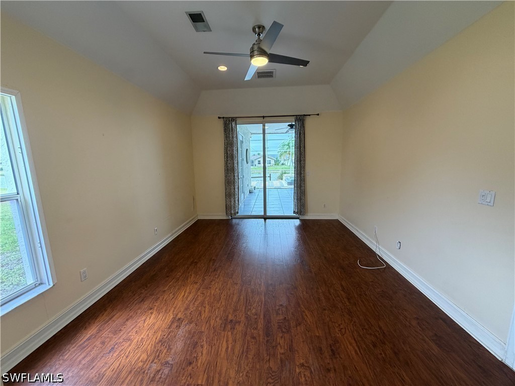 3425 Anton Court Naples FL 34109 226021835 image18