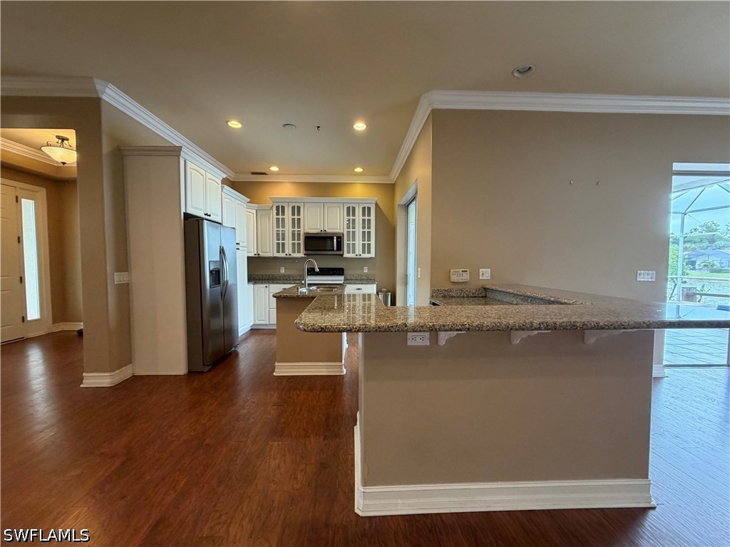 3425 Anton Court Naples FL 34109 226021835 image6