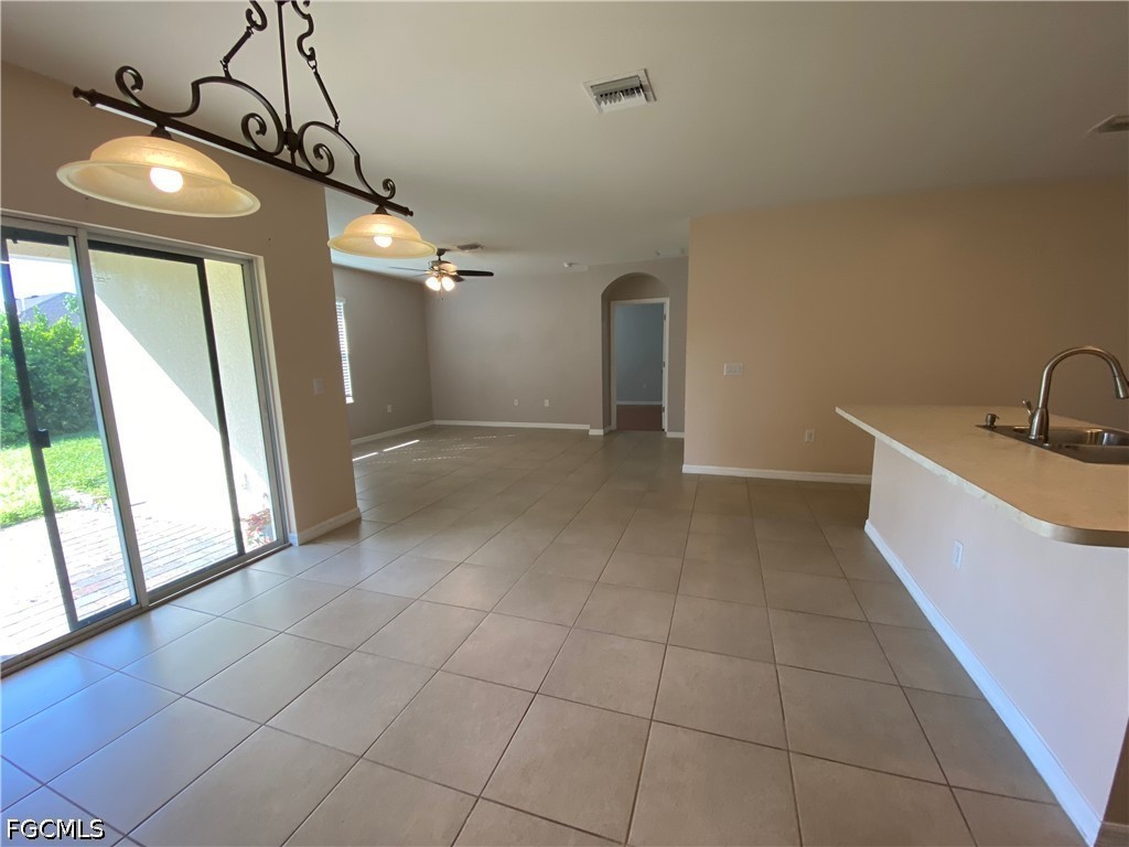 3425 Cancun Court Cape Coral FL 33909 2026029479 image5